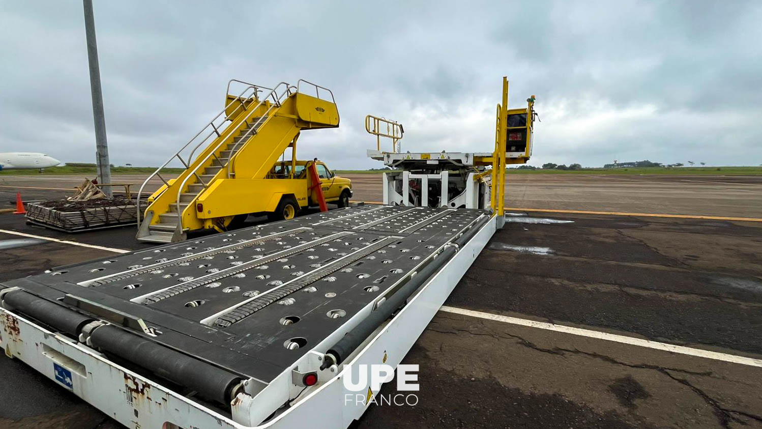 Estudiantes de Administración de Empresas realizaron visita técnica al Aeropuerto Internacional Guaraní